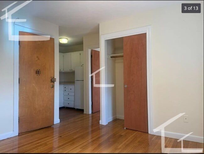 Building Photo - 2 Bedroom Brighton