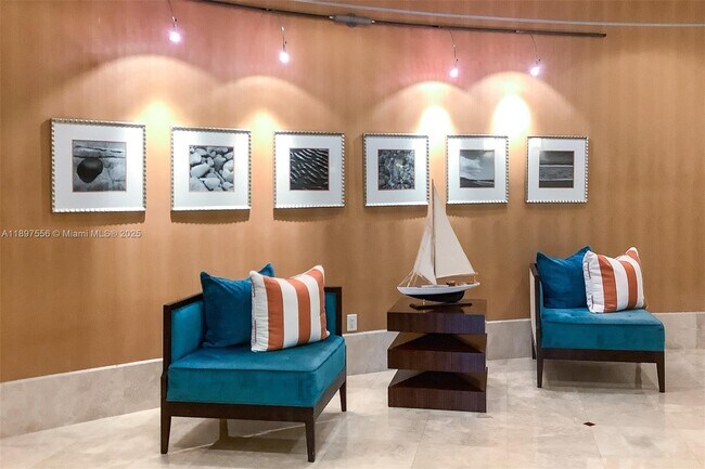 Building Photo - 1945 S Ocean Dr