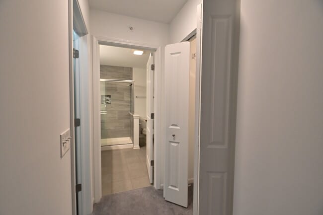 Building Photo - 8602 Ferris Ave