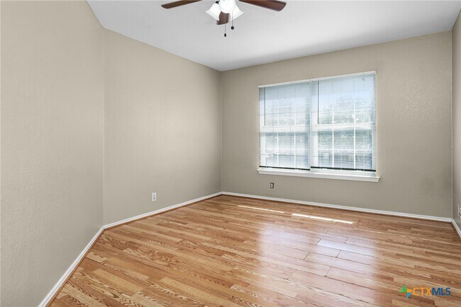 Building Photo - 3422 Old Spanish Trail