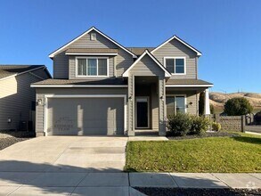 Building Photo - 4434 Barbera St