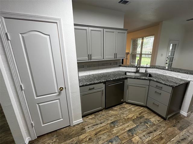 Building Photo - 6406 Mill Valley Dr