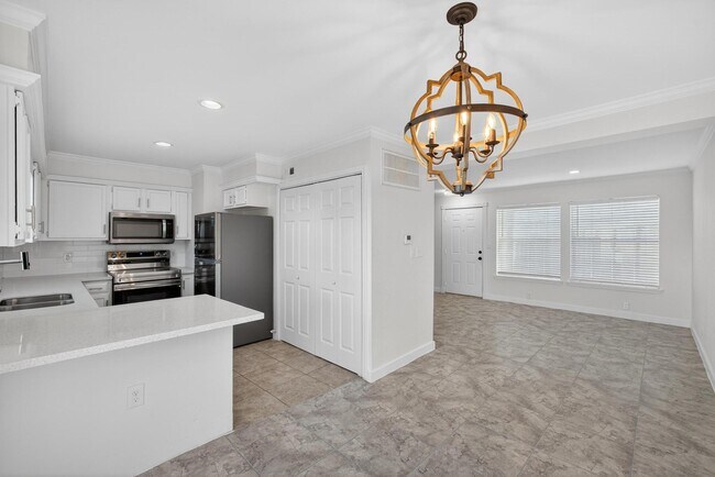 Building Photo - 1221 Cedar Post Ln