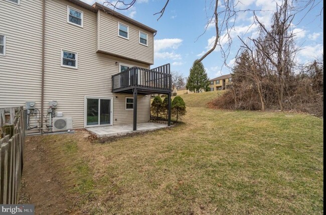 Building Photo - 2722 Buxton Ct