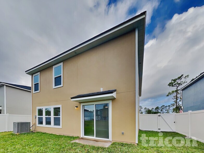 Building Photo - 66 Raphael Ln