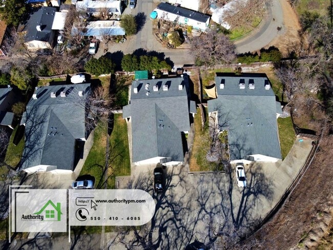 Building Photo - 3765 Main St