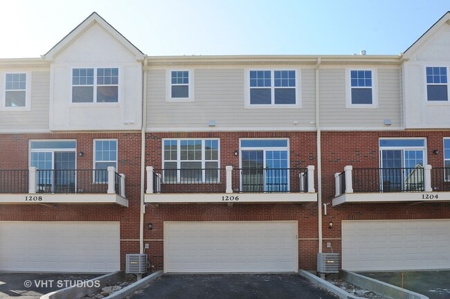 Building Photo - 1206 Danforth Ct