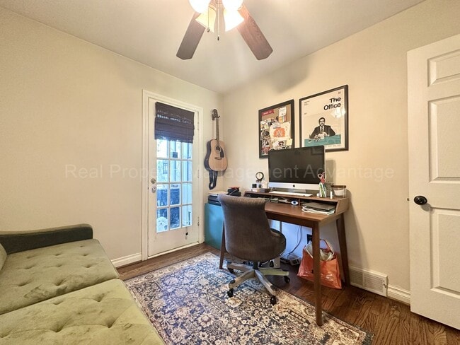 Building Photo - Updated 3-Bed Ranch Steps from Downtown Bi...