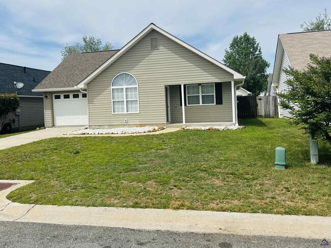 Building Photo - 107 Eagles Landing Trail