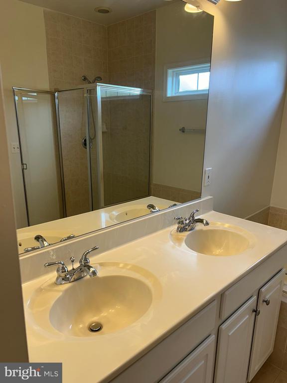 Building Photo - 42540 Magellan Square