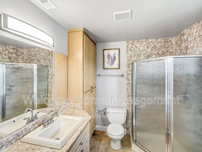 Building Photo - 38854 Jonquil Dr