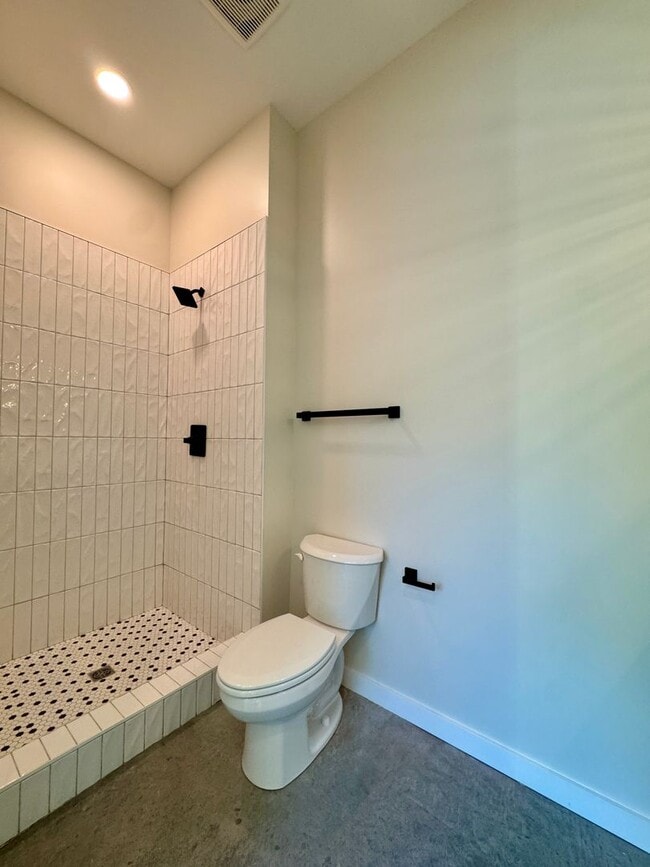 Building Photo - 1865 Zeta Way