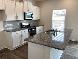 Building Photo - 12134 Evergreen Terrace Ln