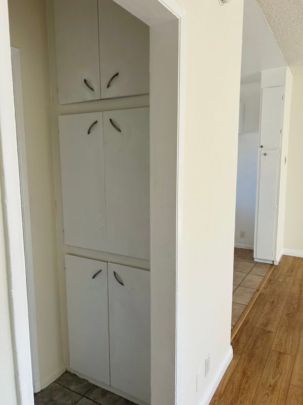 Building Photo - 447 E 61st St