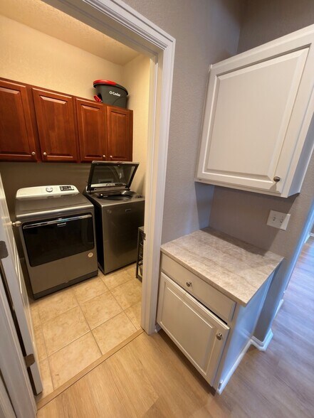 Building Photo - 3291 Cascina Cir