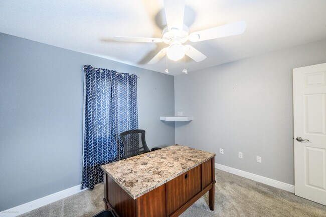 Building Photo - PRICE DROP!! FURNISHED ANNUAL RENTAL- WATERFRONT