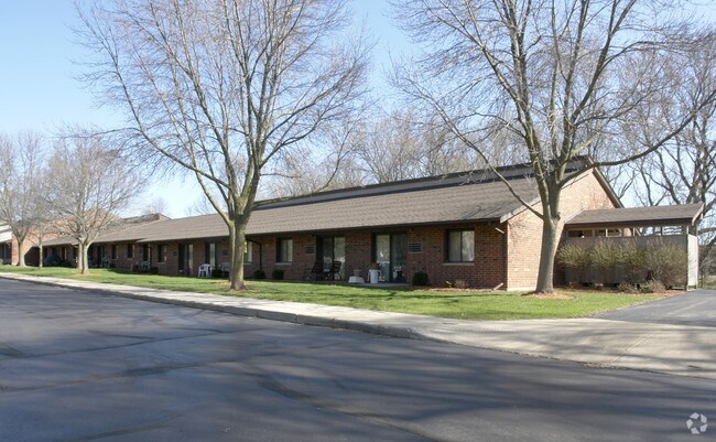 Primary Photo - The Villager Apartments