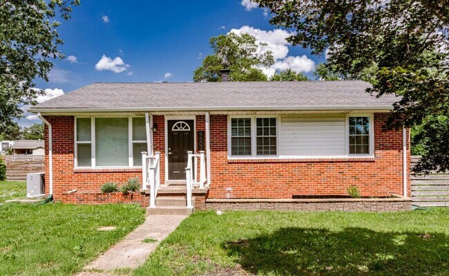 Building Photo - 9507 Stockbridge Dr