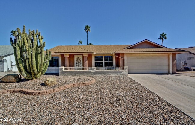 Building Photo - 14214 W Yosemite Dr
