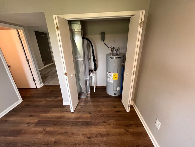 Building Photo - Beautiful Remodeled 3 Bedroom in Richmond!