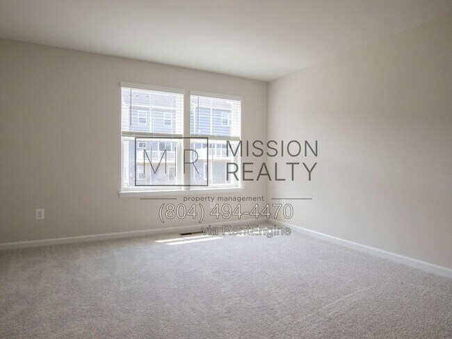 Building Photo - 8756 Whitman Dr