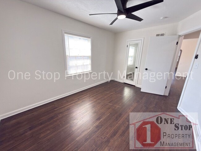 Building Photo - Beautiful 3 Bedroom 1 Bathroom in Kansas City!
