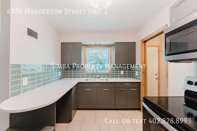 Building Photo - 4926 Manderson St