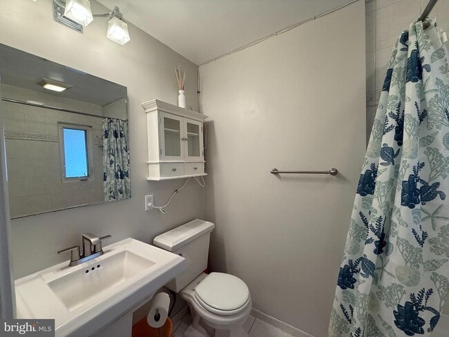 Building Photo - 9709 Saxony Rd