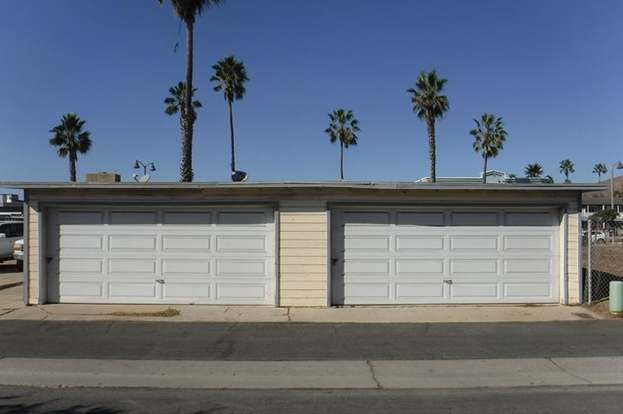 Building Photo - 1078 S Seaward Ave