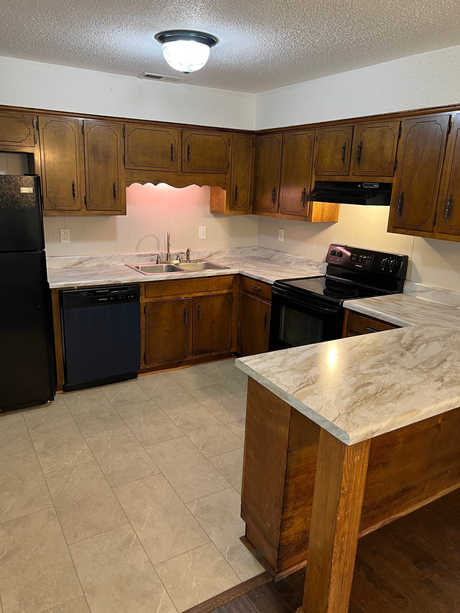 Building Photo - 455 Ruby Johnson Dr