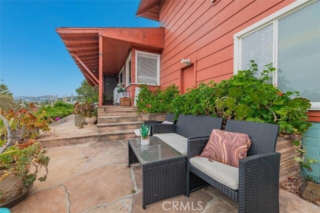 Building Photo - 2832 E Farview Ln