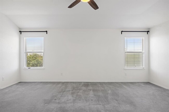 Building Photo - 256 Benmyrtle Trl