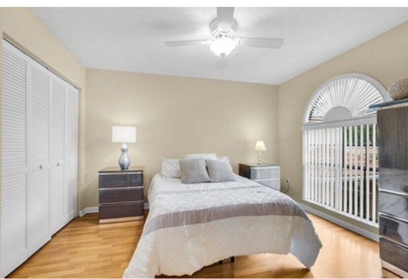 Building Photo - 22759 Mandeville Pl