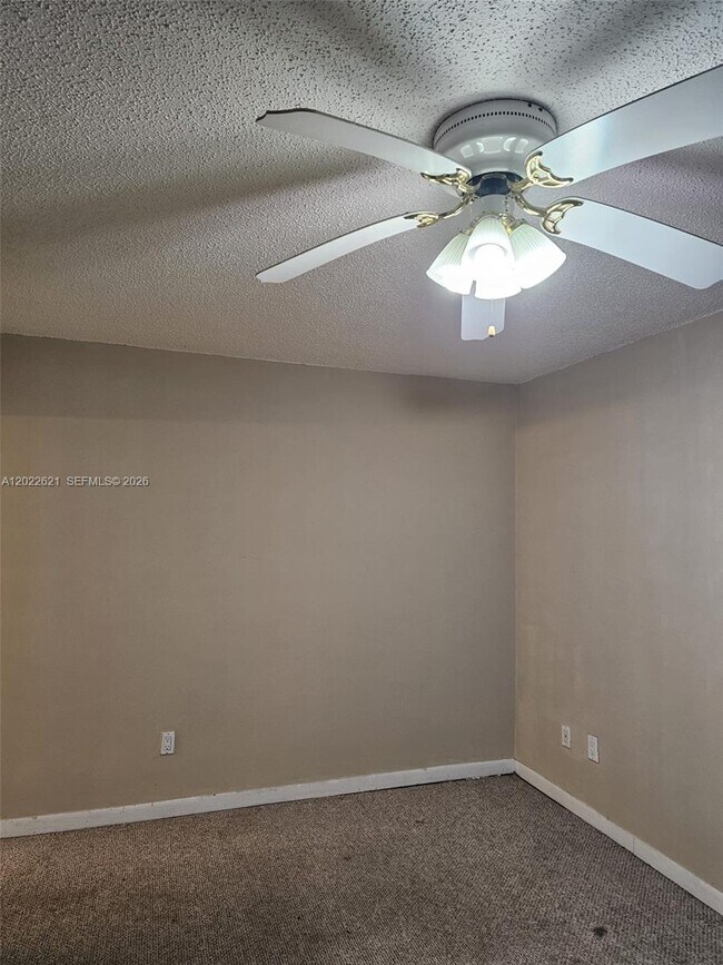 Building Photo - 8650 SW 149th Ave
