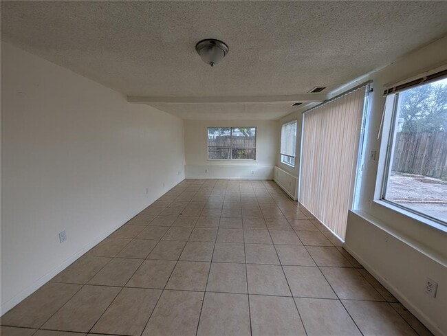 Building Photo - 3227 Darlington Rd