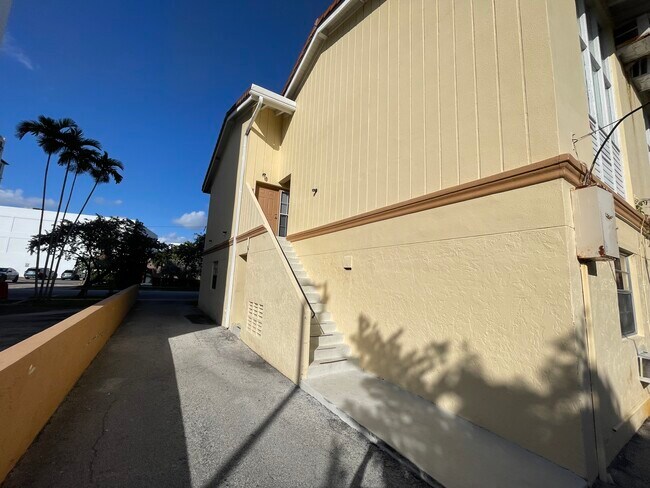 Building Photo - Salamanca