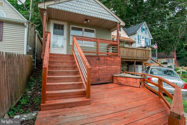 Building Photo - 3412 Upper West End Ave