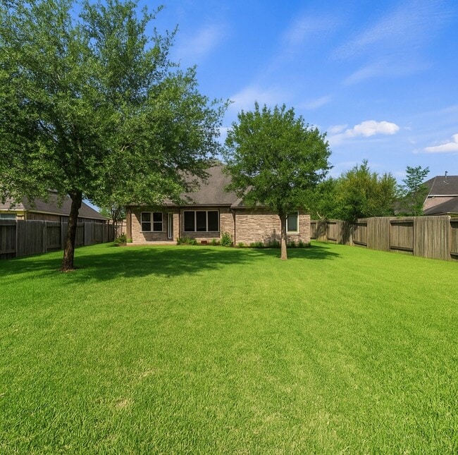 Building Photo - 21735 North Carolina Green Dr