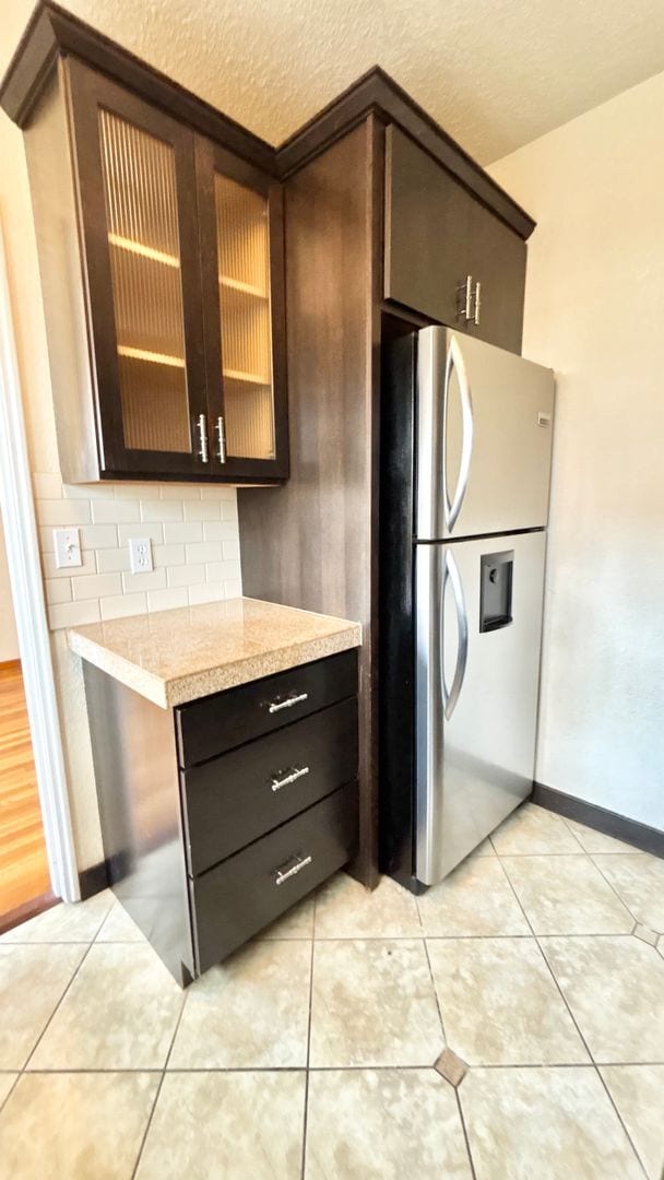 Building Photo - Modern Comfort in the Heart of Hosford Abernethy!