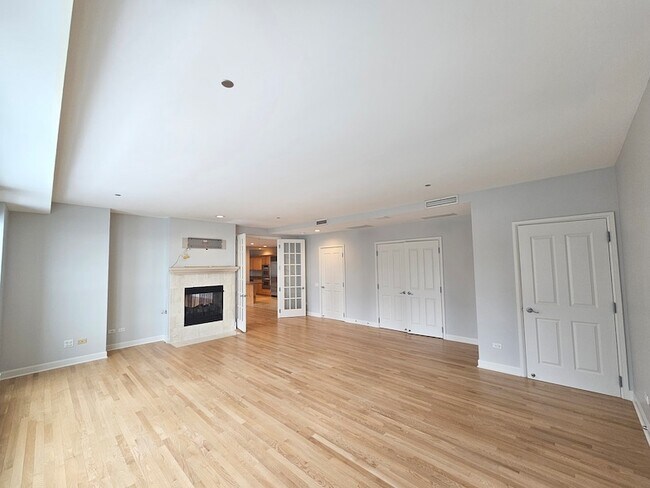 Building Photo - 415 E North Water St