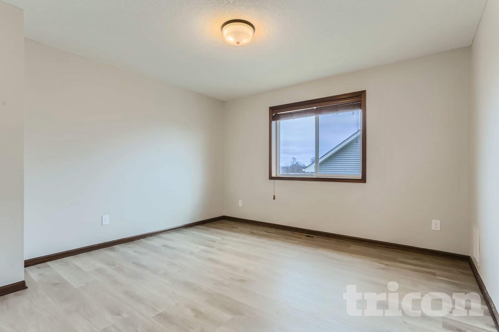 Building Photo - 1133 Rosemary Ln