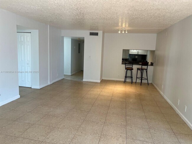 Building Photo - 1900 N Congress Ave