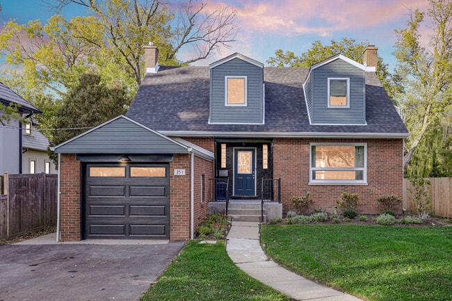 Building Photo - 351 Jefferson Ave