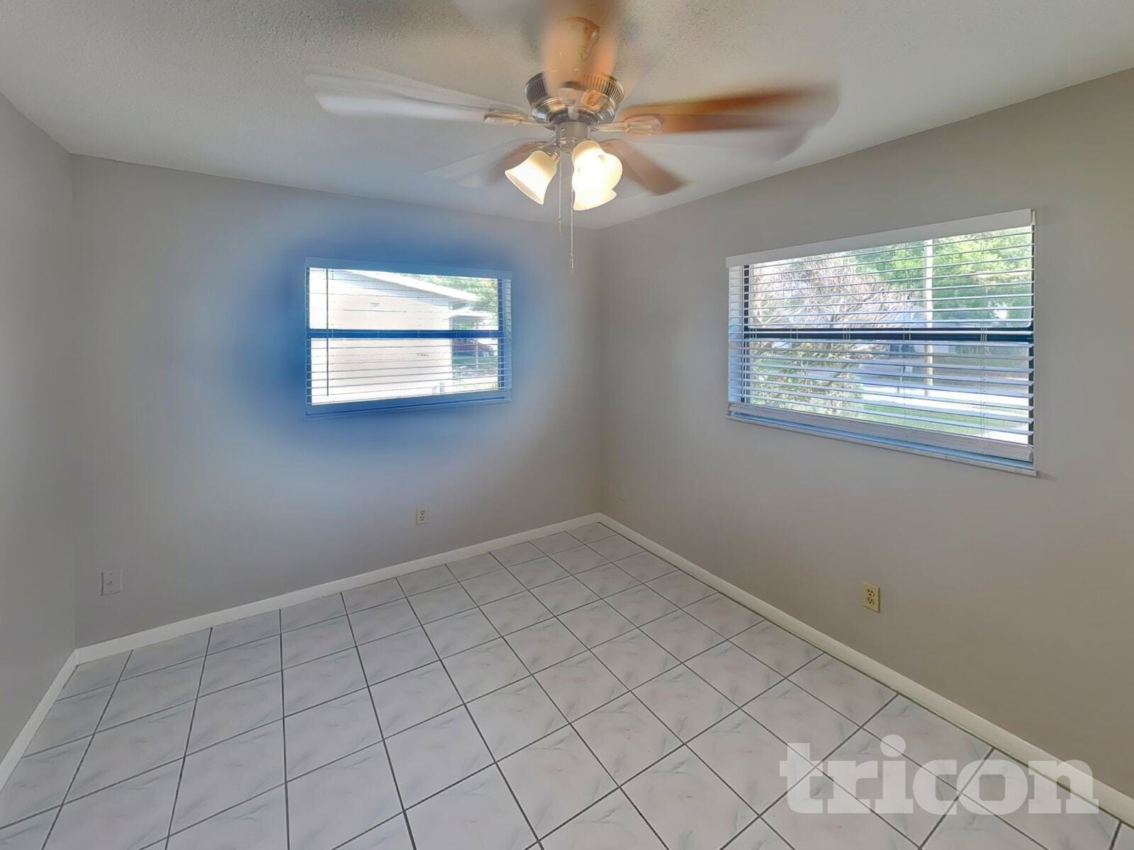 Building Photo - 120 Waverly Dr