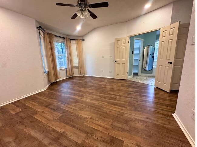 Building Photo - 2605 Grist Ln