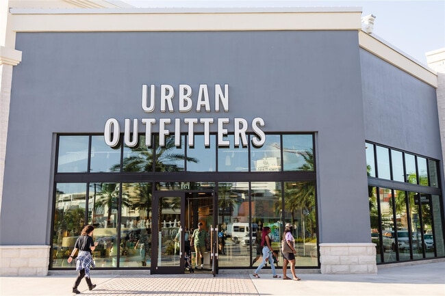 Building Photo - 120 N Compass Way