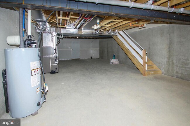 Building Photo - 504 Arietta Ct