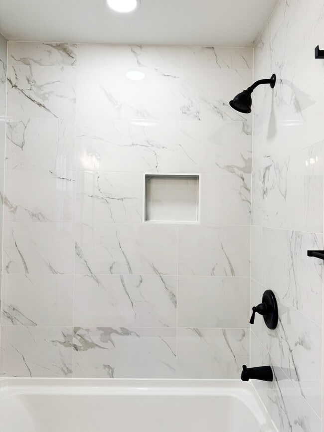 Building Photo - 2207 SW 328th St