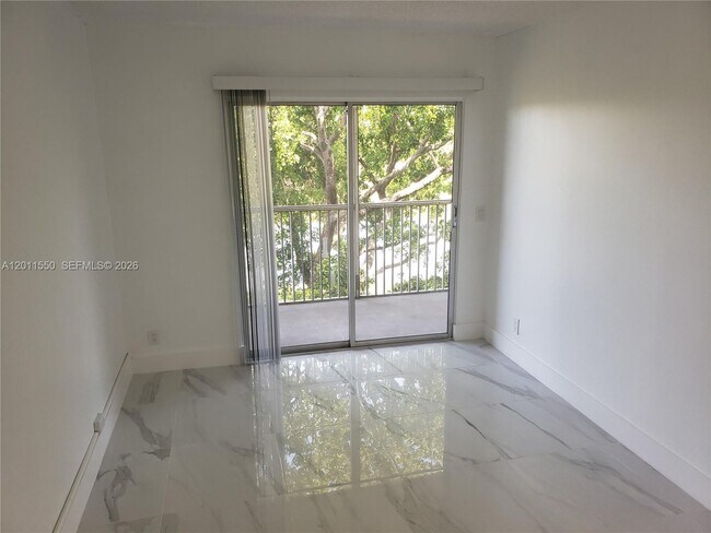 Building Photo - 13255 SW 7th Ct