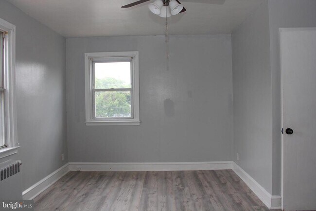 Building Photo - 4983 Whitaker Ave